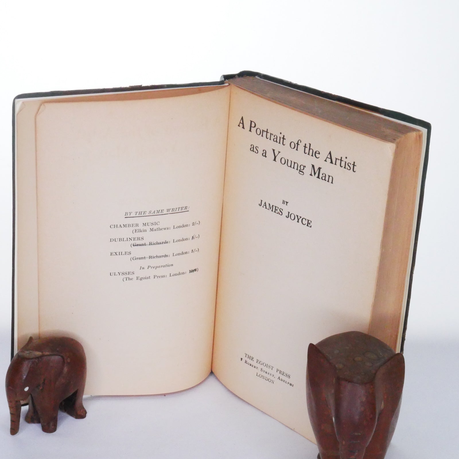 A Portrait of the Artist as a Young Man – James Joyce (The Egoist Press, 1918)