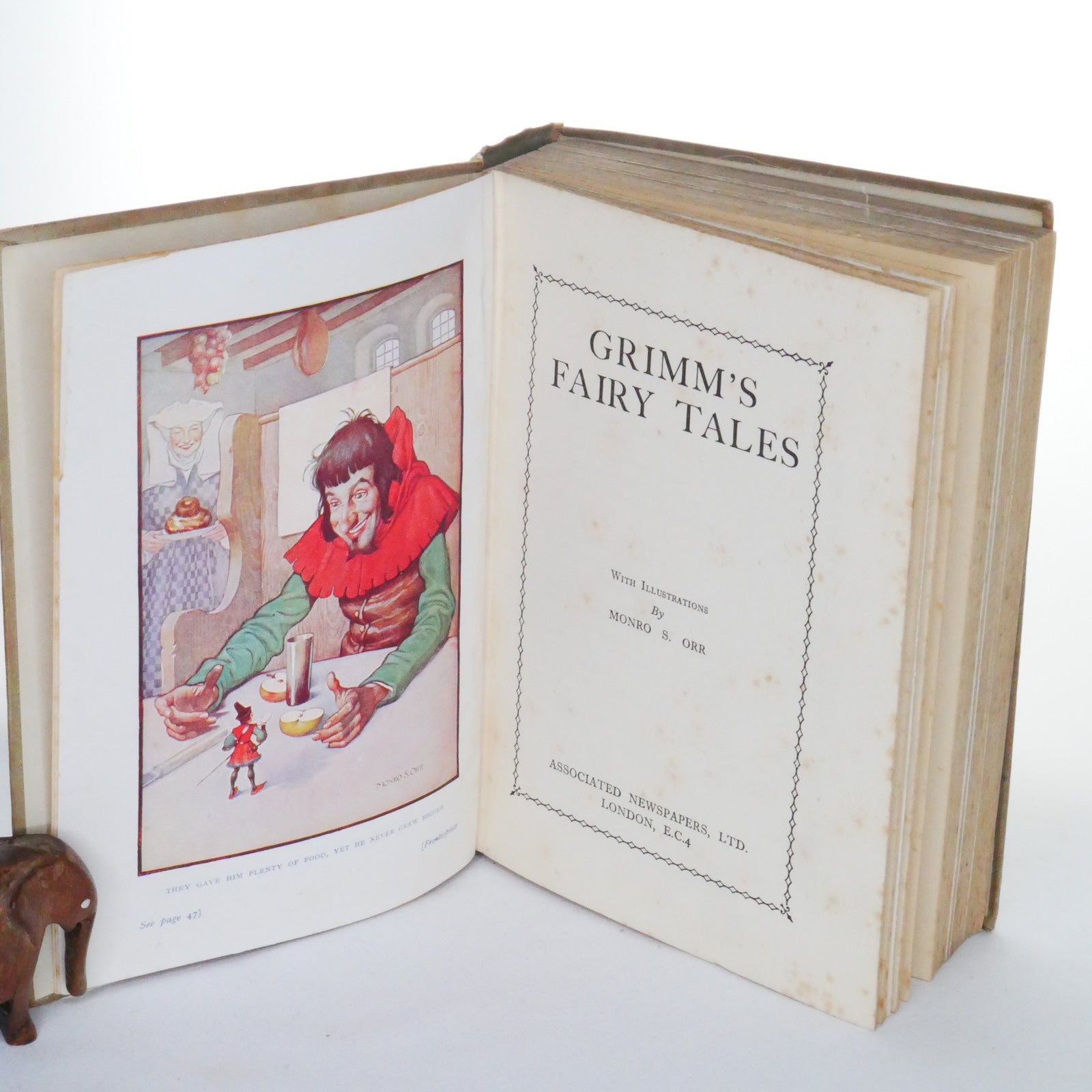 Grimm's Fairy Tales – Illustrated by Monro S. Orr (Associated Newspapers)