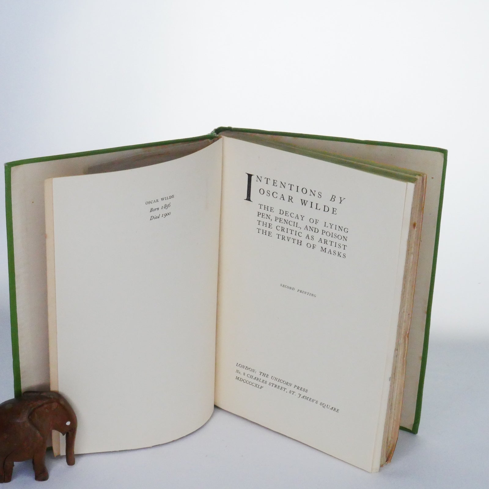 Intentions – Oscar Wilde (Unicorn Press, 1945)