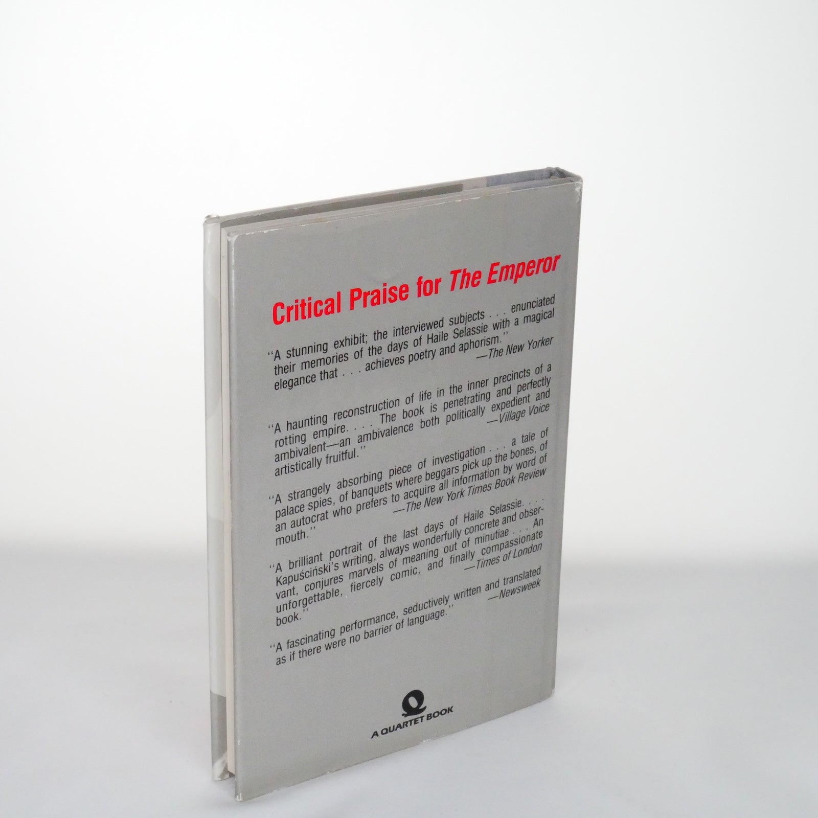 Shah of Shahs – Ryszard Kapuściński (1st UK Edition – Quartet Books, 1985)