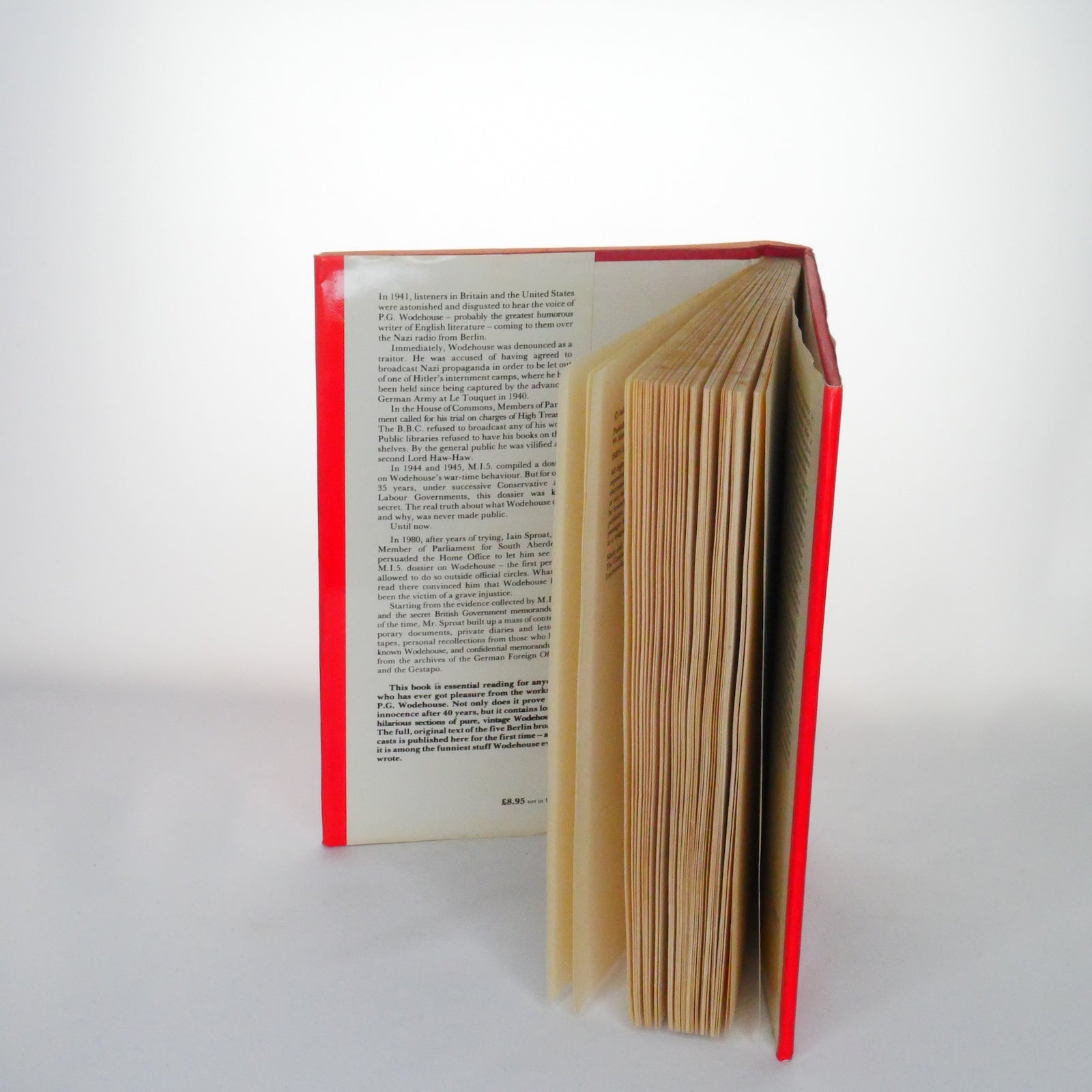 Wodehouse at War – Iain Sproat (Milner, First Edition 1981)